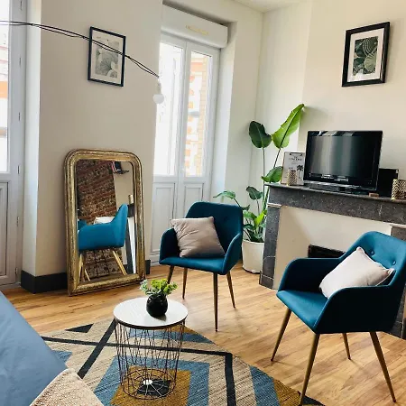 Climatise Avec Balcon Et Parking Prive Appartamento